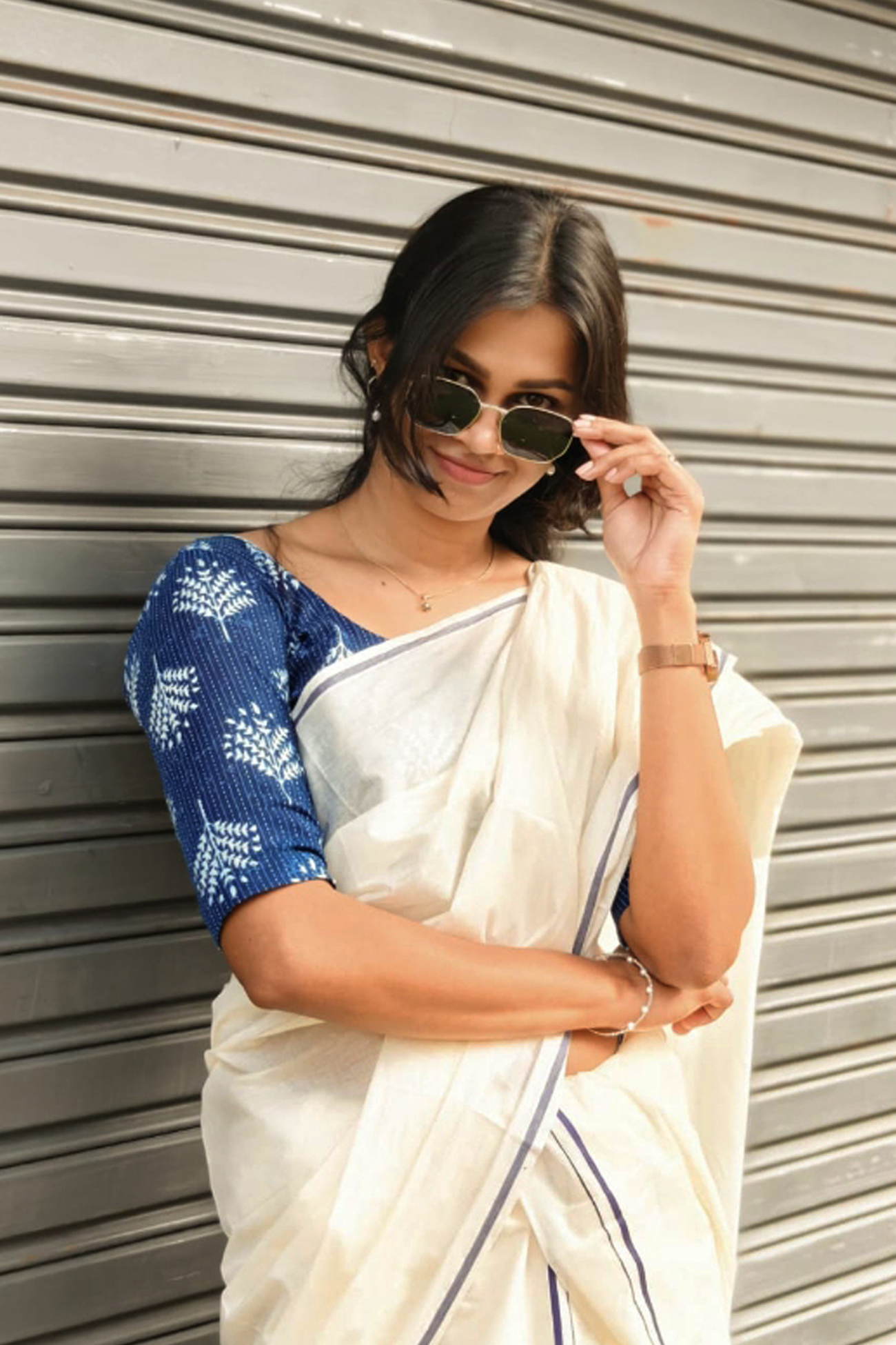 Gouri –  Premium Cotton Blue Puliyilakkara Settu Mundu with Blouse