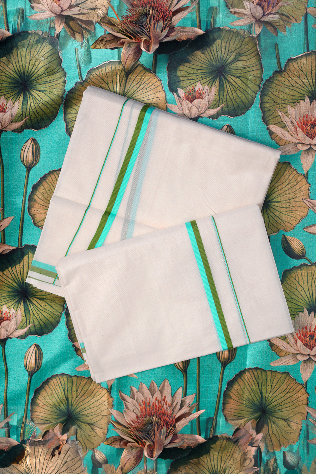 Aambal - Traditional Settumundu with Matching Blouse Material