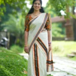 Thejomayi Settumundu with Multicolour Printed Blouse Material
